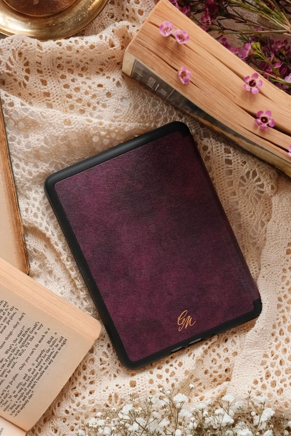 Next Chapter - Kindle Case