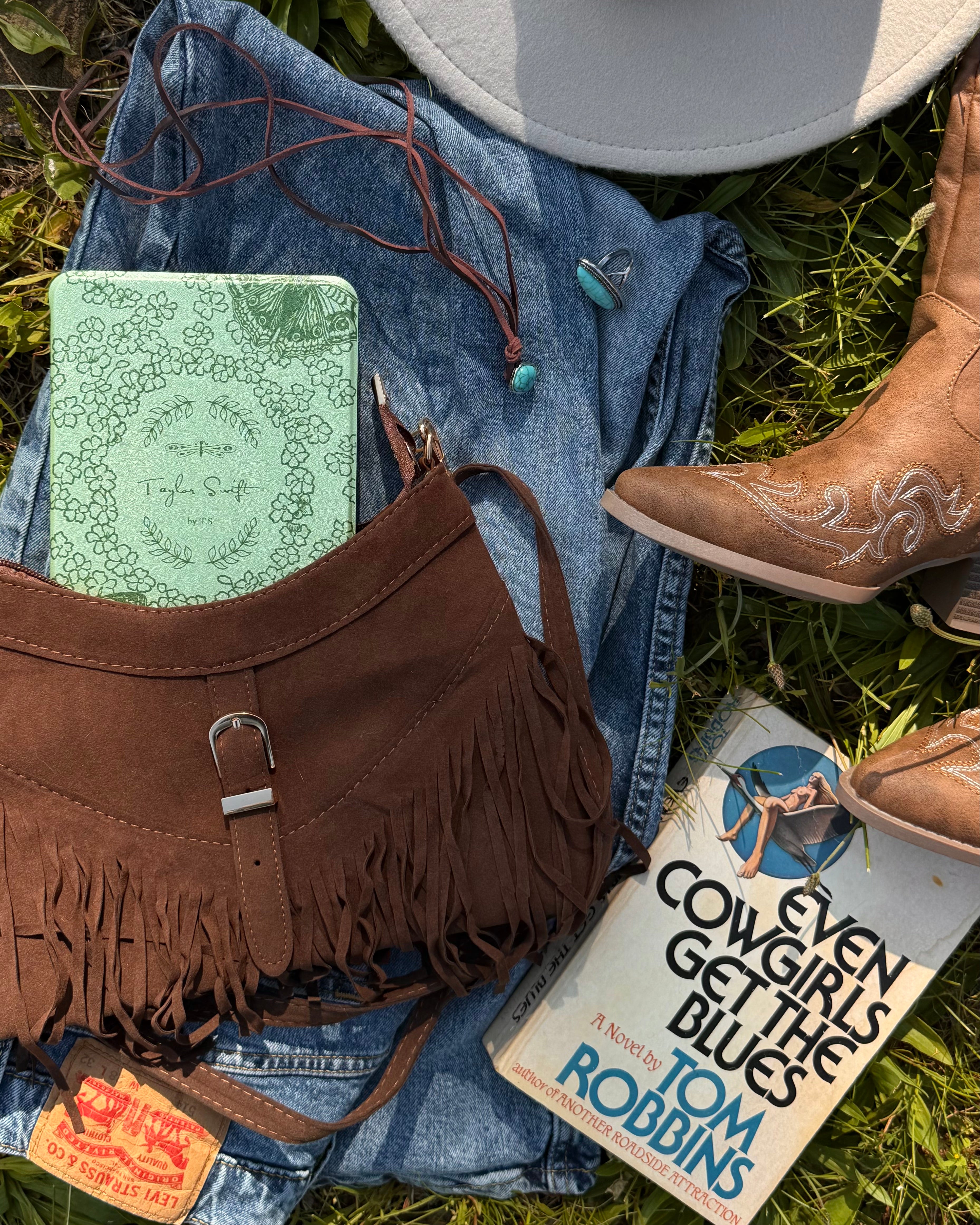 Debut Storybound - Kindle Case