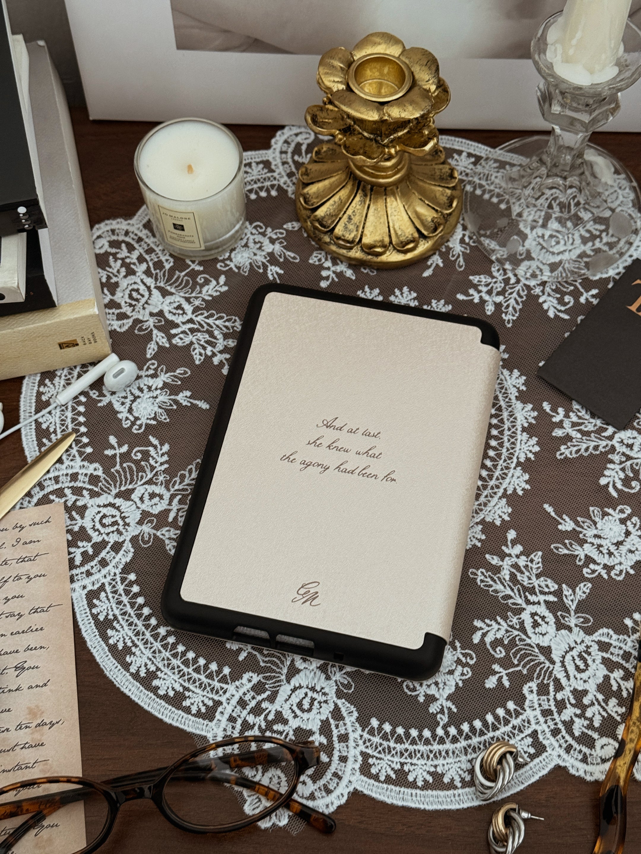 TTPD Storybound - Kindle Case