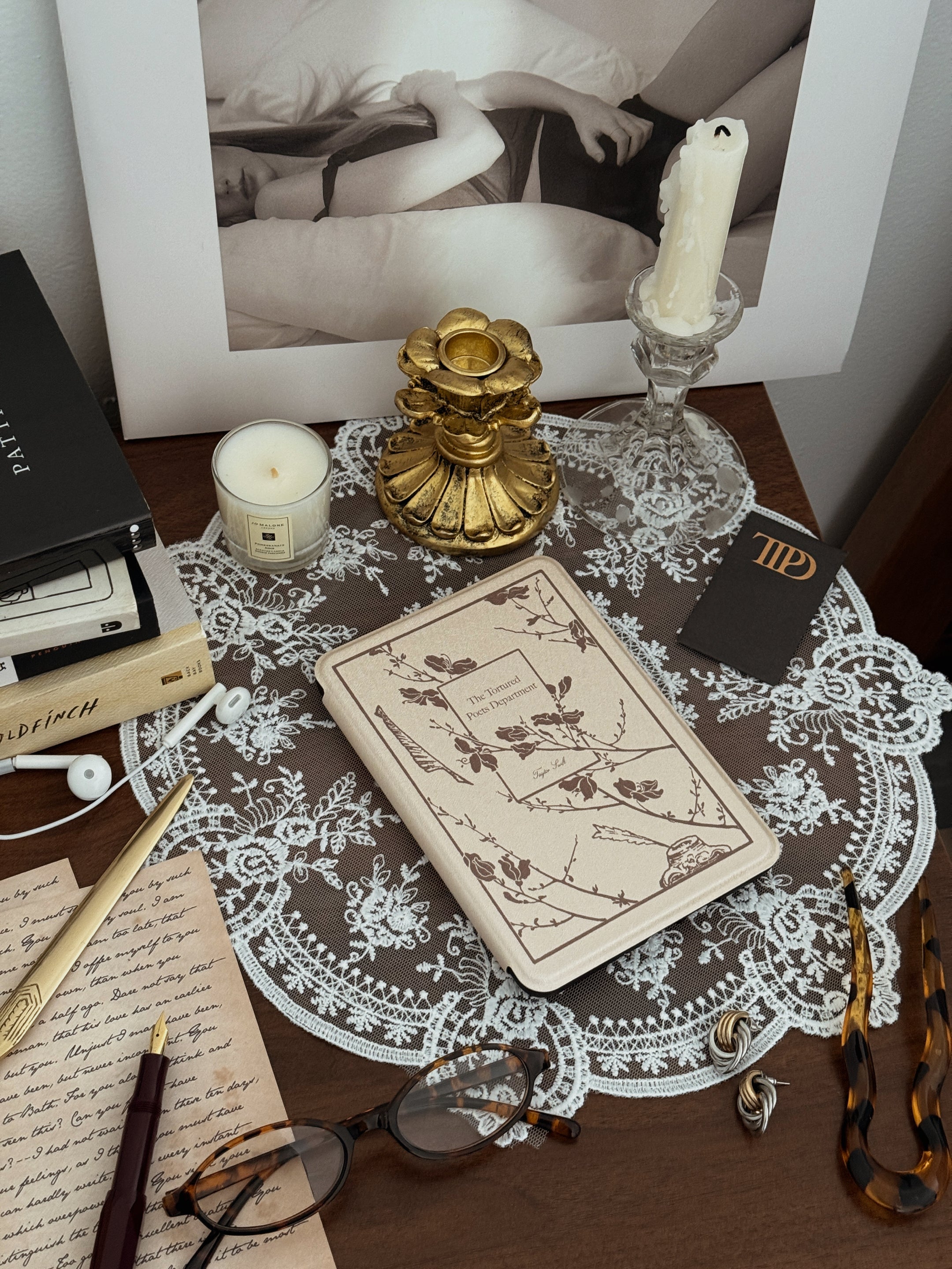 TTPD Storybound - Kindle Case