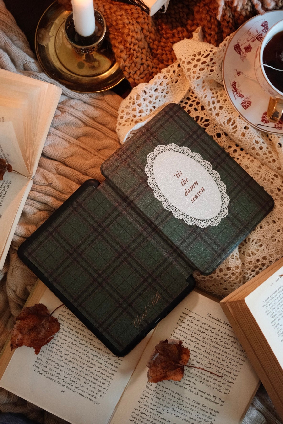 'Tis The Damn Season - Kindle Case