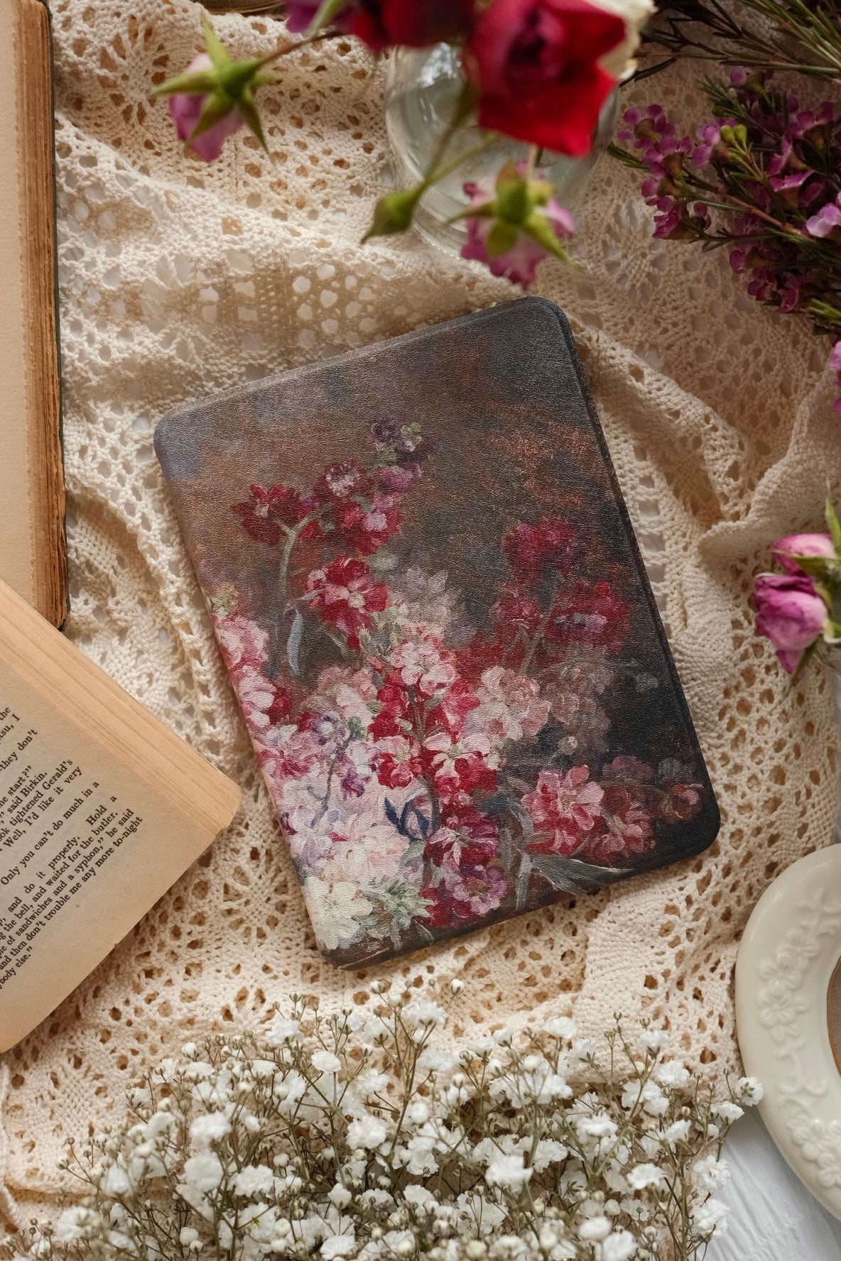 Dressed In Pastel - Kindle Case