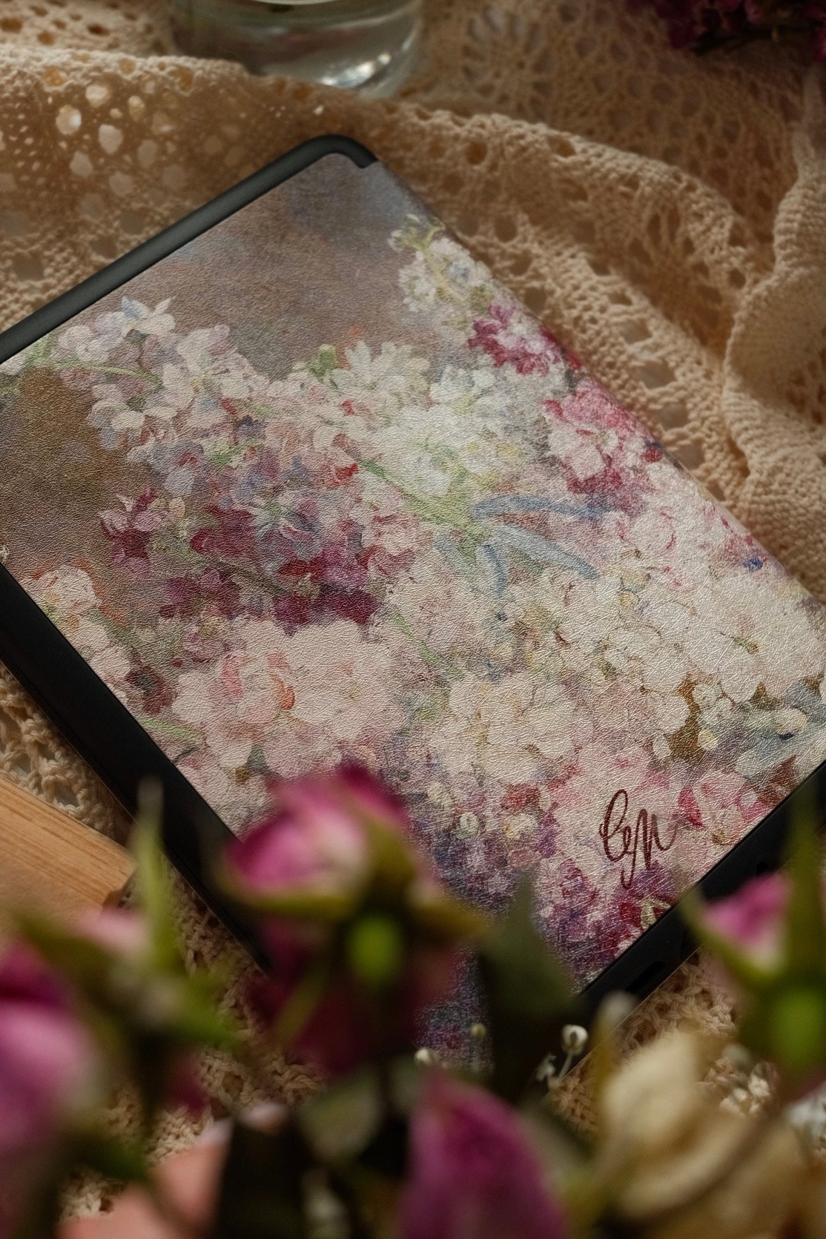 Dressed In Pastel - Kindle Case