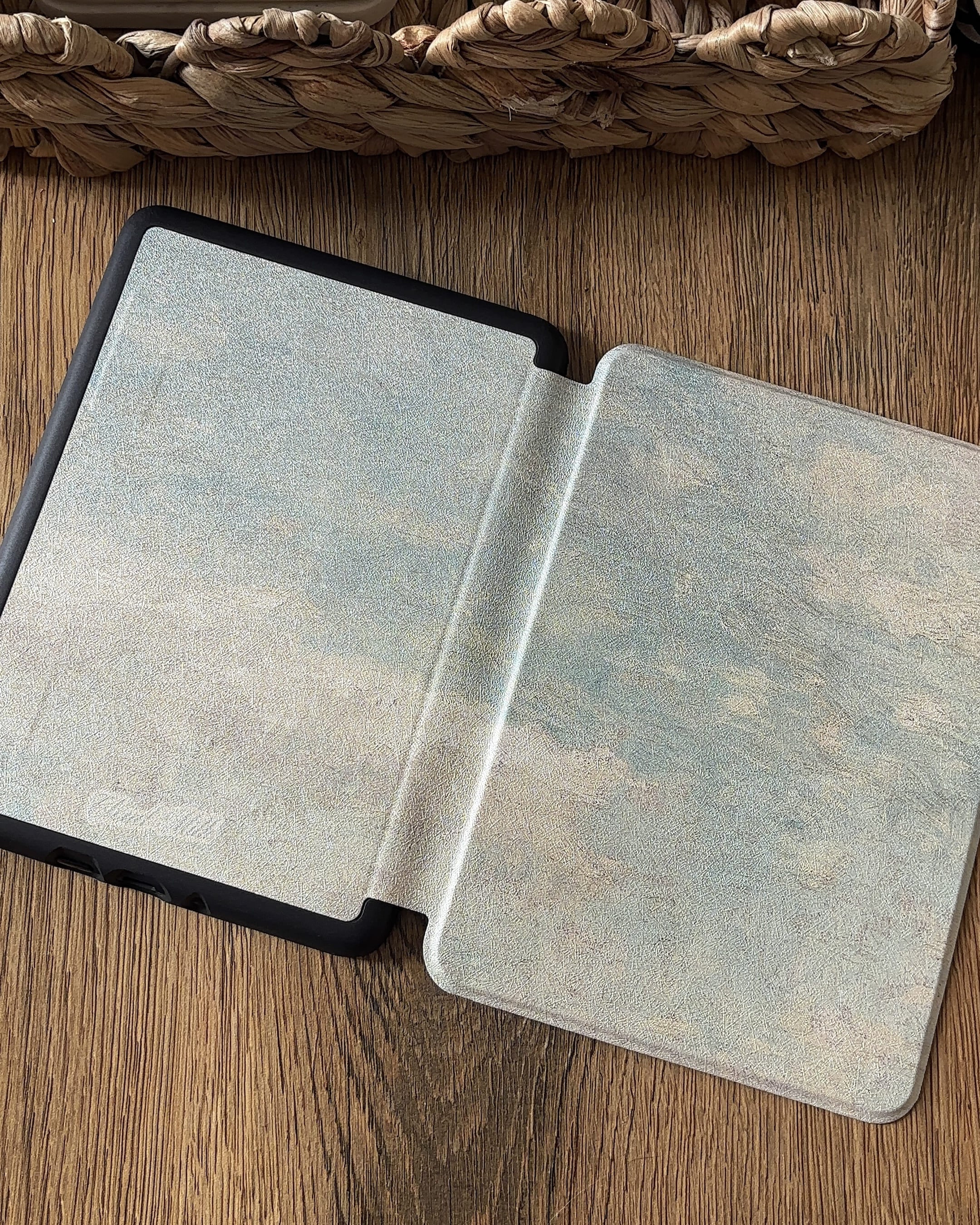 Salt Air - Kindle Case